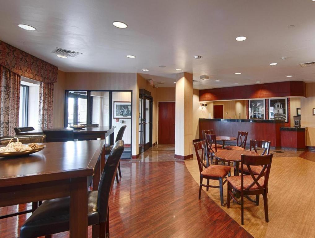 Best Western Plus Boston Hotel מראה חיצוני תמונה